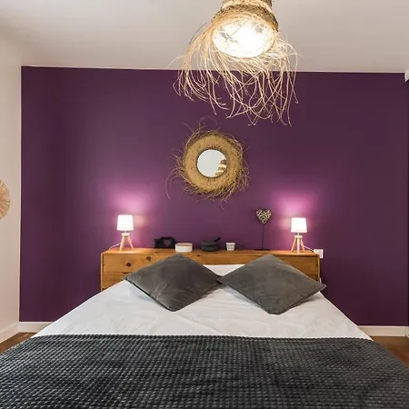 Les Du Chateau - Le Loft Henri Iv - Magnifique Face Au Chateau Apartment